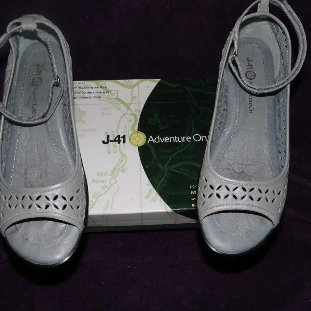 0854. NIB ~ Almost Vintage - J-41 Adventure On - Cosmos ~ 8M
